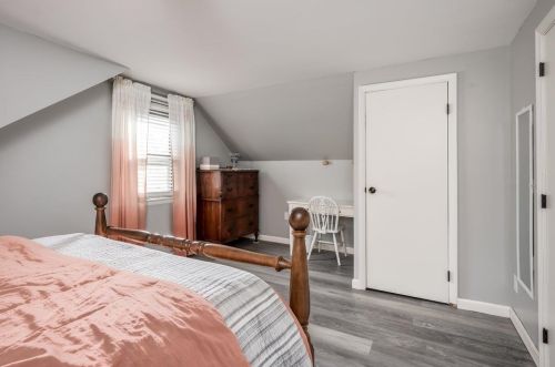 7 Cranbrook Ln, Dover NH 03820-2005 exterior