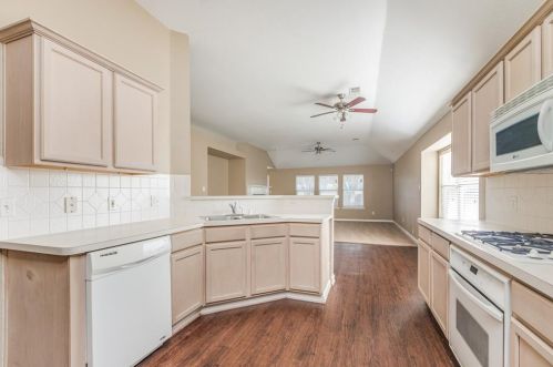 5940 Dustin Trl, Frisco TX 75034-4047 exterior