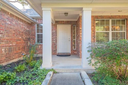 9708 Castle Pines Dr, Austin TX  78717-3857 exterior