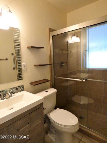 1120 Glenn St, Tucson AZ  85705-4026 exterior