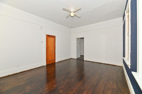 2363 7 St, Milwaukee WI 53212-3227 exterior