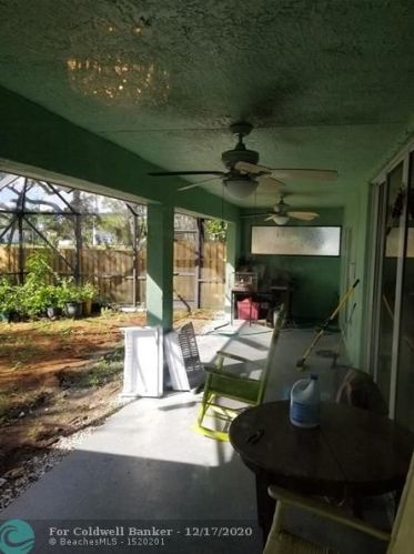 2516 Edgarce St, Fort Pierce FL exterior