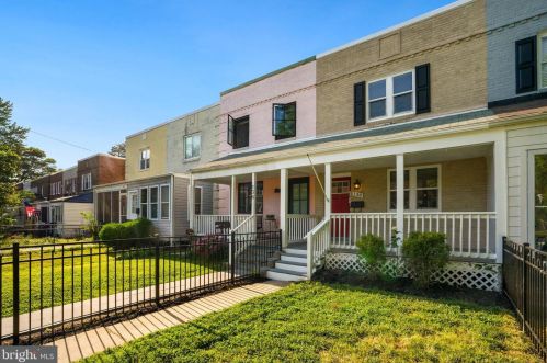 138 Lynhaven Dr, Alexandria, VA 22305-3105