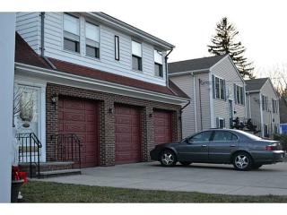 8 Marconi St, Providence, RI 02904-3901