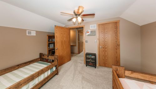 1322 89, Milwaukee WI 53214-2826 exterior