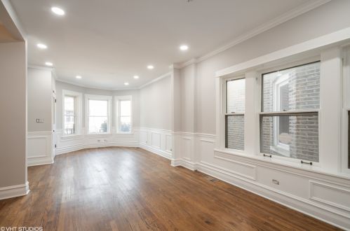 2509 Diversey Ave, Chicago, IL 60647-1924