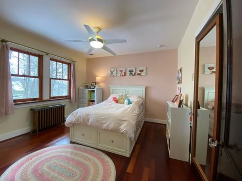 215 Swissvale Ave, Pittsburgh PA 15221-2404 exterior