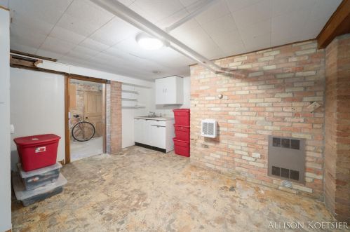 60 College Ave, Grand Rapids MI 49503-1155 exterior