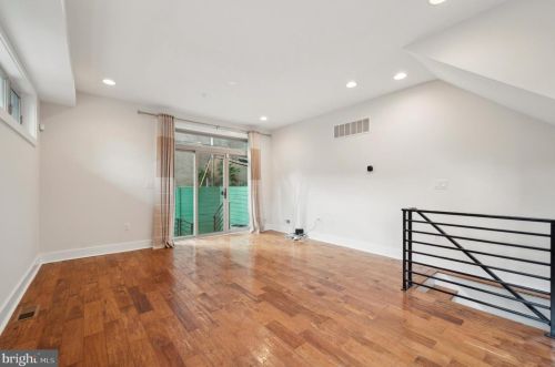 1214 17 St, Philadelphia PA 19132-3929 exterior