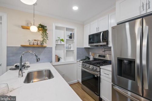 4330 Texas Ave, Washington DC  20019-4260 exterior