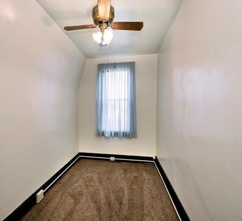 2355 Bensonia Ave, Pittsburgh PA 15216-3443 exterior