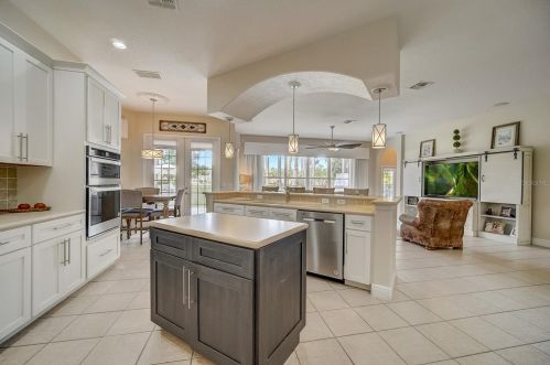 1453 Foxtail Ct, Lake Mary FL 32746-4467 exterior