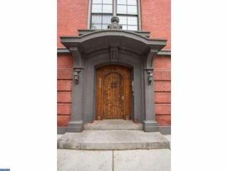 246 Fitzwater St, Philadelphia PA  19147-3305 exterior