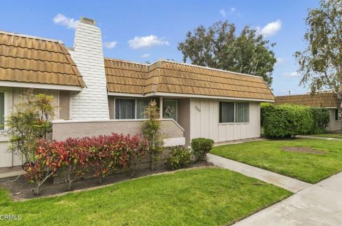 1752 Fisher Ct, Oxnard, CA 93035-3001