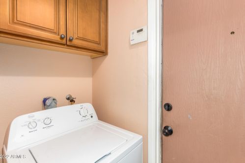 1829 Ardmore Dr, Phoenix AZ  85042-8038 exterior