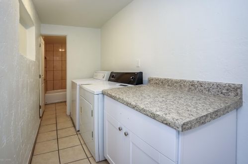 244 24 St, Tucson AZ 85713-1647 exterior