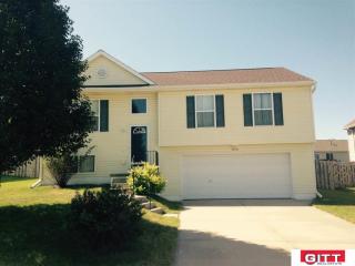 15835 Cottonwood St, Omaha NE  68136-3212 exterior