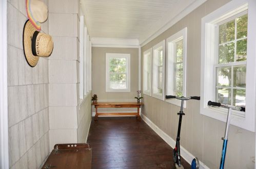 3134 Herman St, Milwaukee, WI 53207-2850