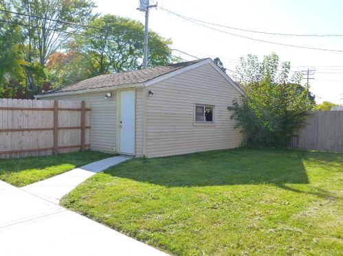 4627 Morgan Ave, Milwaukee WI  53220-1518 exterior