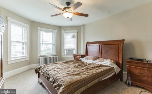 834 Berkeley Ave, Trenton NJ 08618-5320 exterior