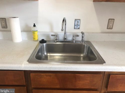 3060 16th St, Washington DC  20018-3808 exterior