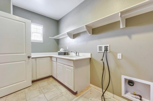 44329 Marcelina Ct, Temecula CA 92592-1391 exterior