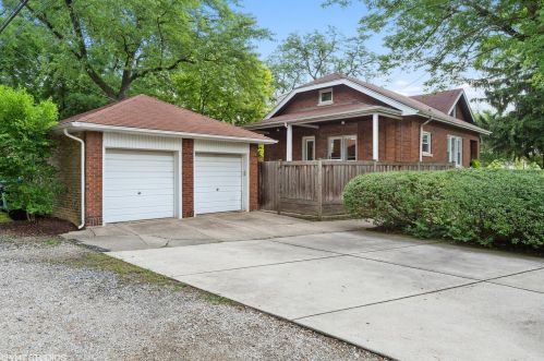 6553 Hiawatha Ave, Chicago IL 60646-4219 exterior