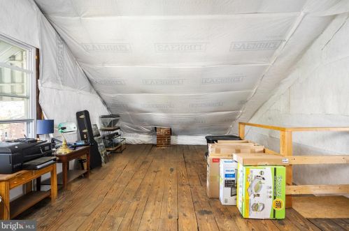 518 Schiller Ave, Trenton NJ 08610-6029 exterior