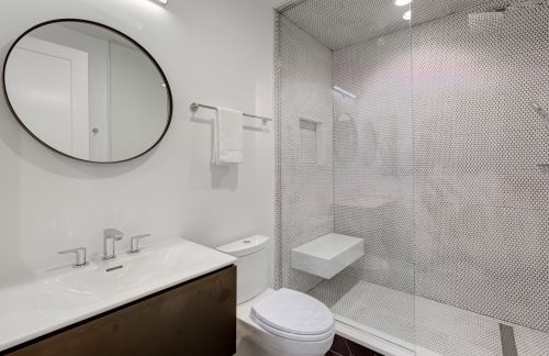 1909 Dayton St, Chicago IL 60614-5028 exterior