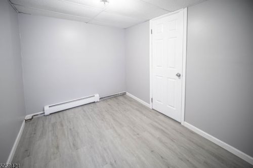 331 Haven Ave, Scotch Plains NJ  07076-1107 exterior