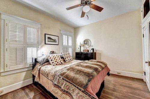 1244 Mansfield Ave, Atlanta GA 30307-1529 exterior