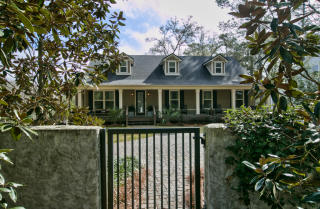 2087 Forest Dr, Tallahassee, FL 32303-5143