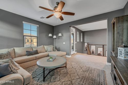 923 Kaibab Dr, Chandler AZ 85248 exterior