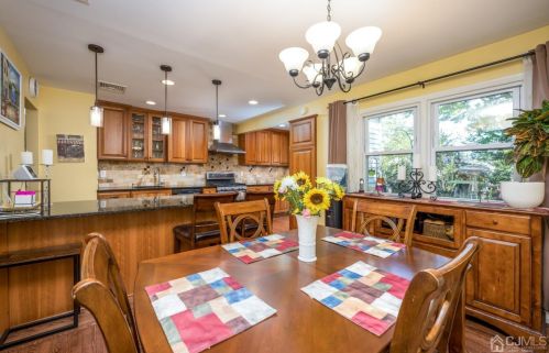 55 Connor Ave, Metuchen NJ exterior