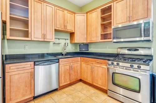 373 44 St, Pittsburgh PA 15201-1137 exterior