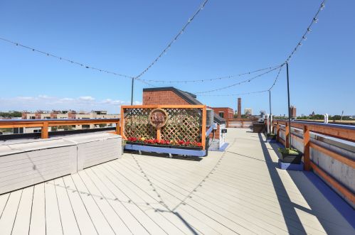 1465 Grand Ave, Chicago IL  60642-8532 exterior