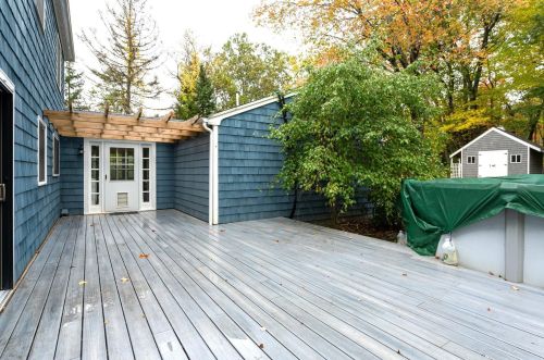 51 Logging Hill Rd, Concord NH  03304-3722 exterior