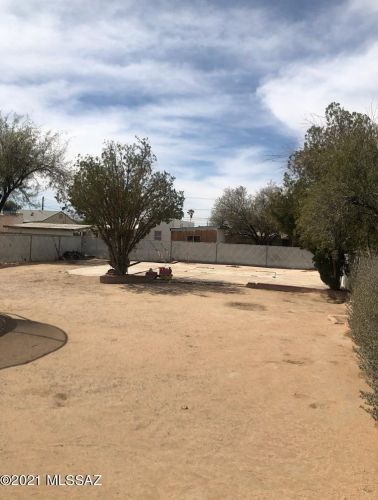 3648 Liberty Ave, Tucson AZ 85714-2540 exterior