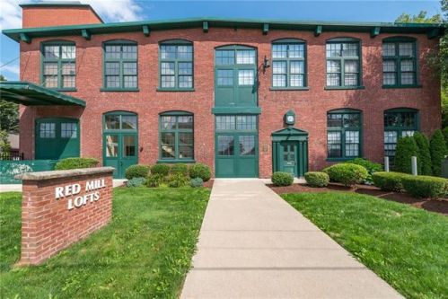 63 Blakeley St, Woonsocket RI  02895-8812 exterior