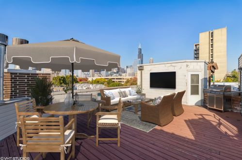 839 Miller St, Chicago, IL 60607-4298