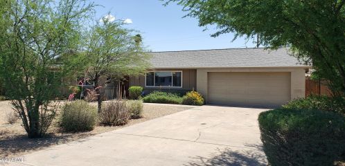 3021 Cholla St, Phoenix AZ  85028-1917 exterior
