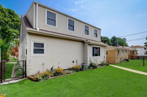 2537 63, Milwaukee WI 53219-2628 exterior