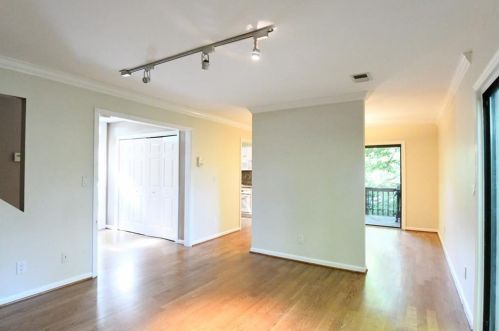 503 Midtown Pl, Atlanta GA  30308-1762 exterior