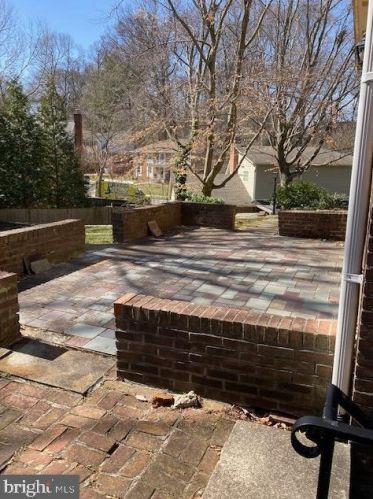 4032 40 Rd, Arlington VA 22207-4805 exterior