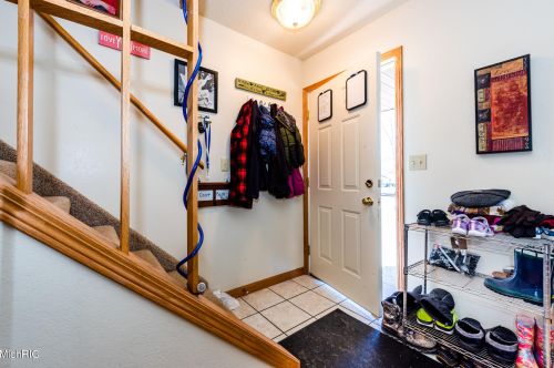 815 Richard Ave, Watervliet, MI 49098-8311