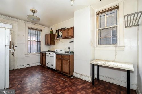 1332 G St, Washington DC  20005-3004 exterior