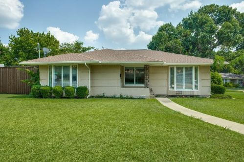 7026 Dalewood Ln, Dallas, TX 75214-1809