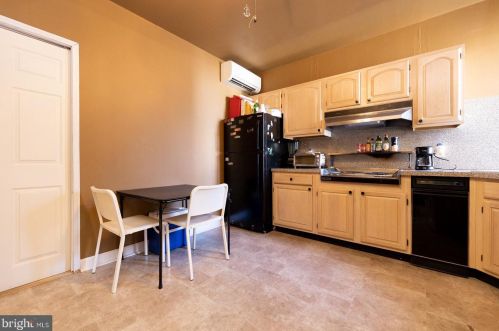 1630 9 St, Philadelphia PA 19122-0028 exterior