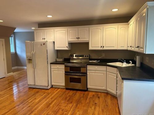 488 North St, Ridgefield CT  06877-2532 exterior