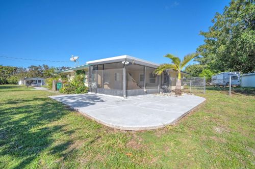 202 Bay St, Fort Pierce FL 34952-1318 exterior